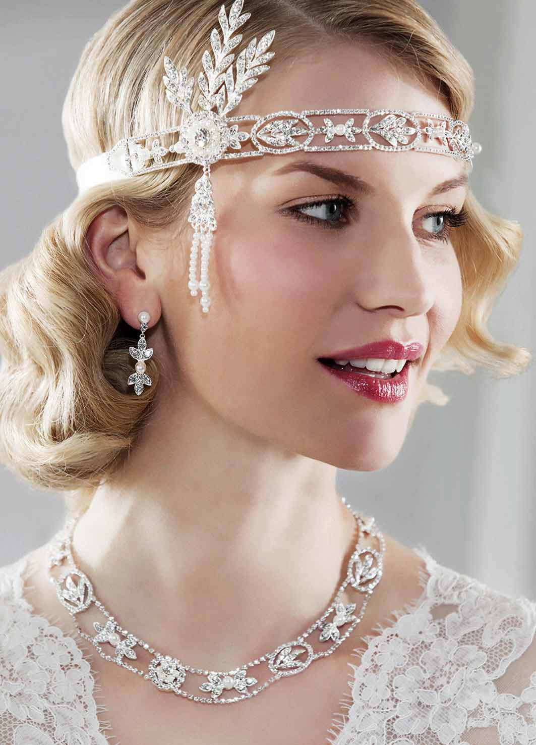 Tiara vintage The Great Gatsby, ramuri cu cristale, perle si panglica