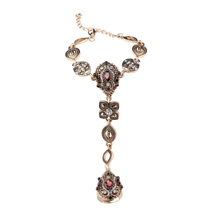 Bratara arabeasca cu inel, cristale colorate si medalioane ovale patinate