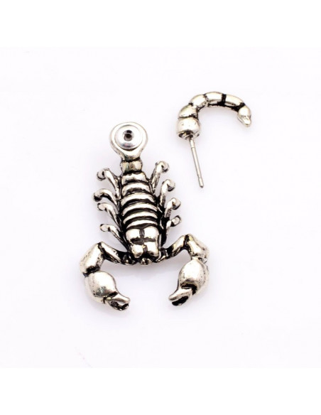 Cercel ear cuff, scorpion cu coada arcuita