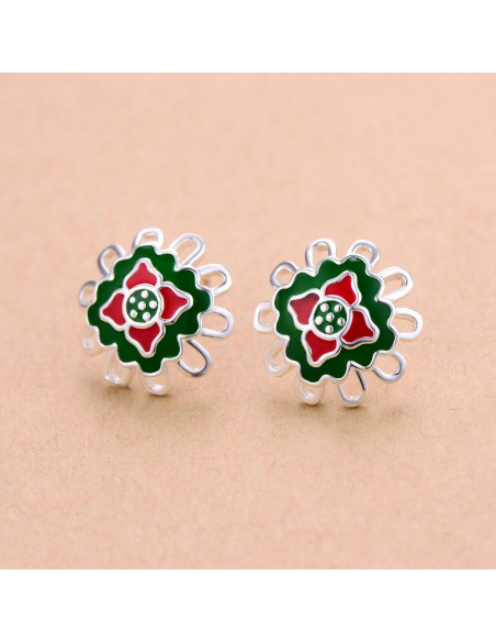 Cercei placati cu argint, flori cu decor verde si rosu din email