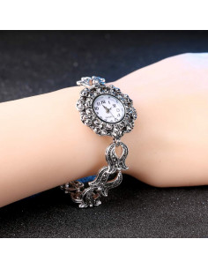 Ceas de mana de dama model vintage cu bratara din flori ondulate si hematite 2