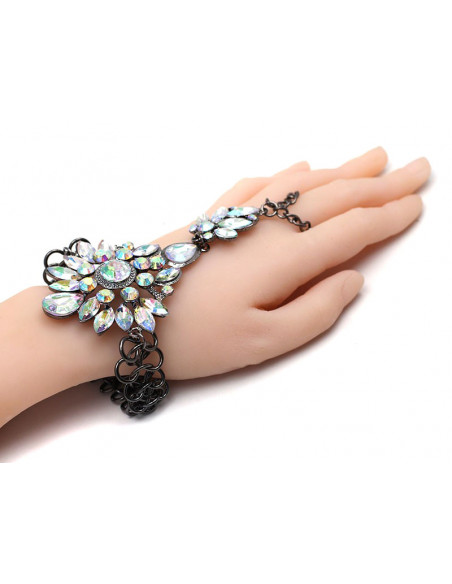 Bratara luxury cu inel, floare din cristale albe cu reflexii multicolore