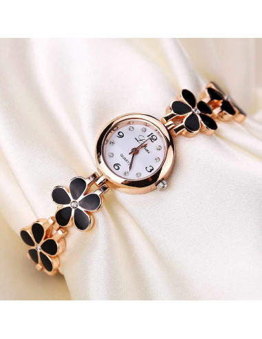 Ceas de dama elegant, curea metalica cu flori delicate si cristale