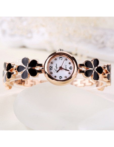 Ceas de dama elegant, curea metalica cu flori delicate si cristale