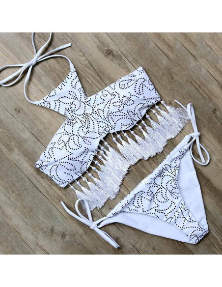 Costum de baie alb cu picatele negre si canafi lungi pe bustiera