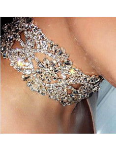Choker lat luxury, flori din cristale rotunde, patrate si picaturi