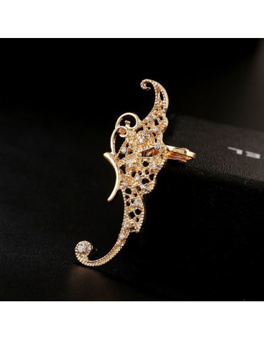Cercel ear cuff fluture filigranat cu cristale mici si coada arcuita