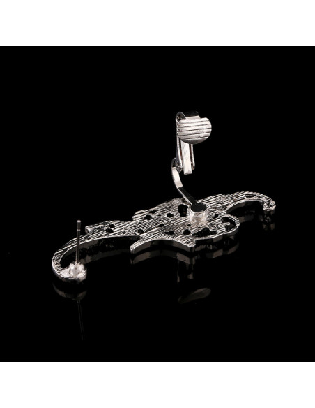 Cercel ear cuff fluture filigranat cu cristale mici si coada arcuita