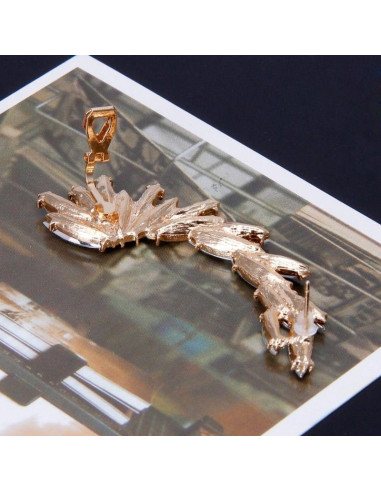 Cercel ear cuff Spike, cu cristale albe ascutite, arcuit pe ureche