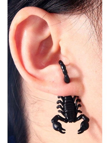 Cercel ear cuff, scorpion cu coada arcuita