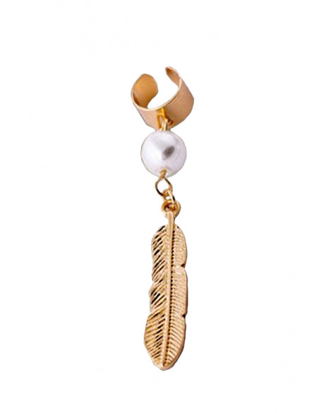 Cercel tip ear cuff, model cu pana scurta si perla alba, prindere pe ureche