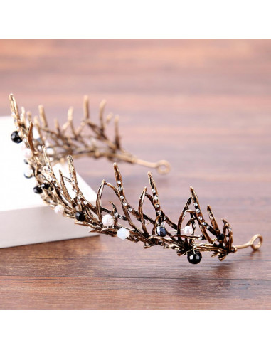 Diadema eleganta Narissa, model cu ramuri cu perle, margelute si cristale