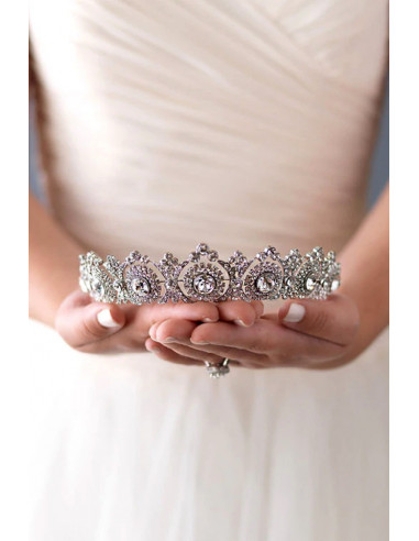 Tiara eleganta Principessa, model ingust cu rozete si cristale albe fatetate
