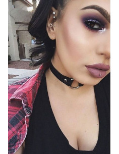 Colier choker din piele ecologica, cu inel mare argintiu