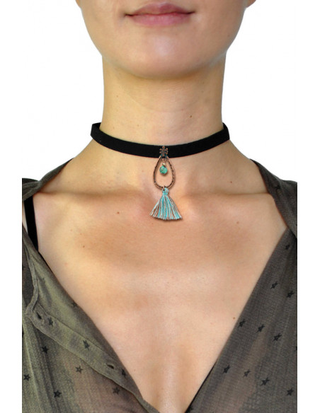 Colier choker bohemian, panglica de catifea ingusta, cu medalion bronz cu canaf