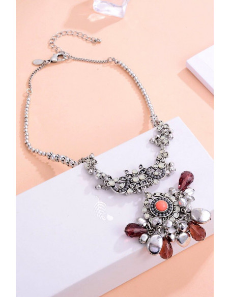 Set colier si cercei statement, medalion floral cu cristale si margelute mari mov