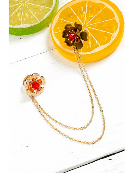 Cercel tip ear cuff, doua flori colorate cu doua lantisoare