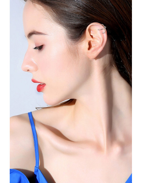 Cercel ear cuff, model dublu cu inele intersectate