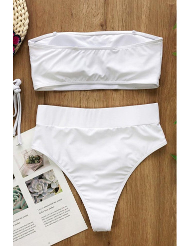 Costum de baie doua piese, elegant, curea lata cu catarama aurie