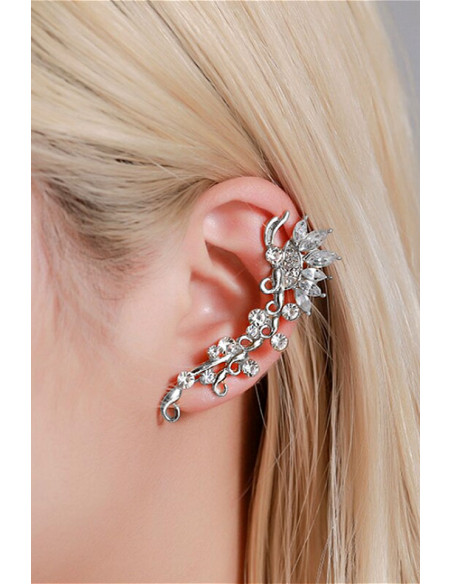 Cercel ear cuff model fluture, cristale rotunde si ascutite cat-eye