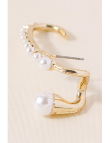 Cercel ear cuff elegant, tija lunga cu carlig, decorata cu perlute