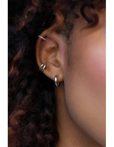 Cercel ear cuff minimal, inel dublu intersectat