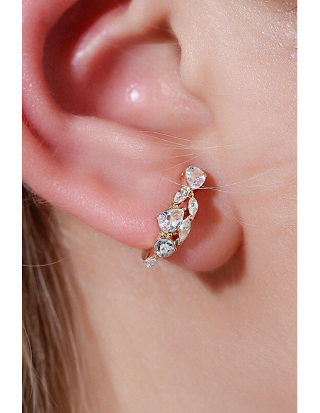 Cercel ear cuff minimal, veriga simpla cu cristale de diverse forme