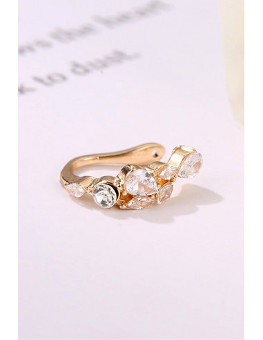 Cercel ear cuff minimal, veriga simpla cu cristale de diverse forme