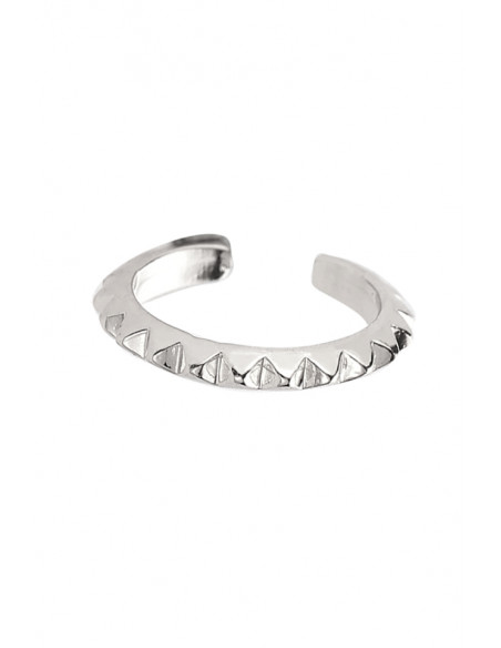 Cercel ear cuff minimal, inel ingust cu romburi in relief
