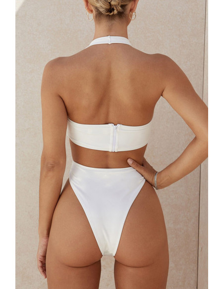Costum de baie intreg, alb, sold inalt, fermoar la spate si inel