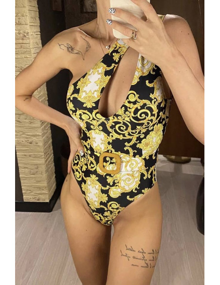 Costum de baie intreg, asimetric, cu imprimeu baroc si curea lata