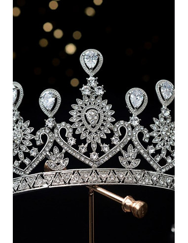 Tiara eleganta Indian Queen, flori, frunze si picaturi cu zirconii
