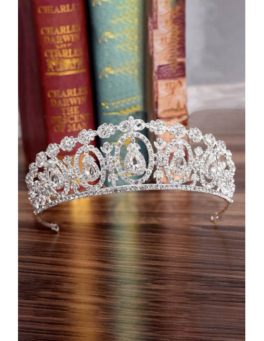 Tiara eleganta Ulyana, medalioane ovale, floricele si cristale