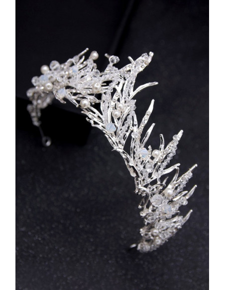 Diadema eleganta Narissa, model cu ramuri cu perle, margelute si cristale