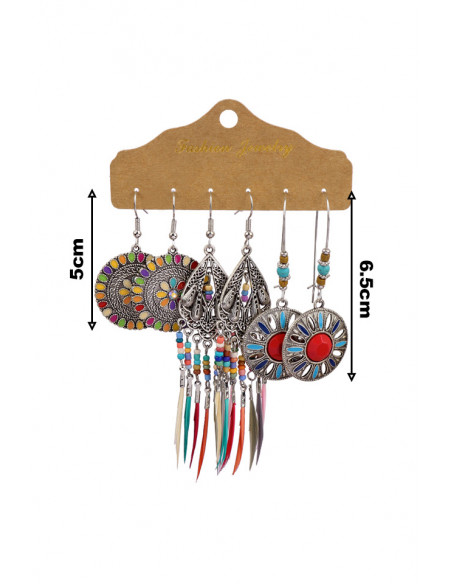 Set de 3 perechi de cercei boho, medalioane cu modele florale, margelute si pene lungi