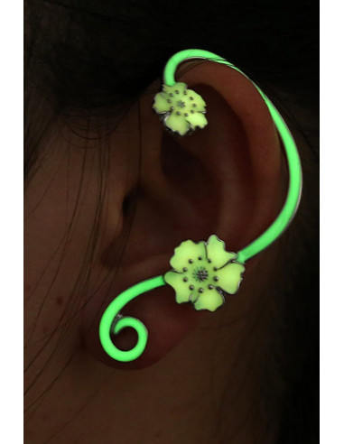 Cercel ear cuff fosforescent, model cu flori