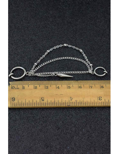 Cercel ear cuff punk cu prindere dubla, trei lantisoare si tep metalic