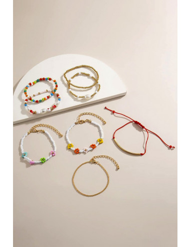 Set 8 bratari colorate, lantisoare, margelute, floricele, inimioare si perlute