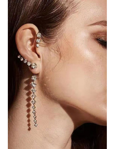 Cercel ear cuff pentru mireasa, model lung si elegant cu cristale in sir lung