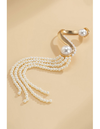 Cercel ear cuff statement cu sir lung de perle prinse de suport masiv