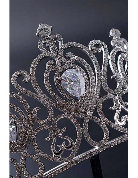 Diadema mireasa Queen of Versailles, model inflorat, cristale rotunde si zirconii cubice