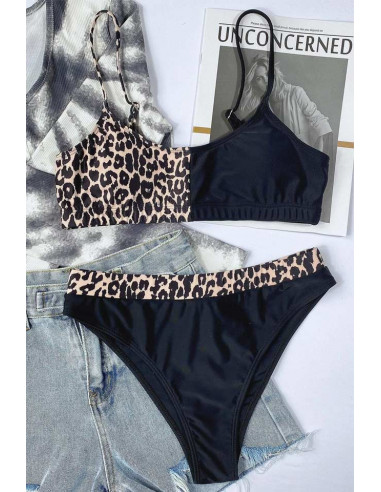Costum de baie doua piese, bustiera cu imprimeu asimetric si slip cu banda leopard
