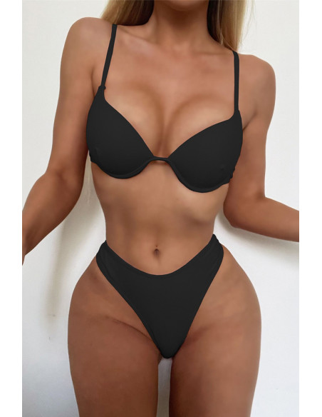 Costum de baie trei piese, cupe formate, slip cu talie joasa si fustita incretita
