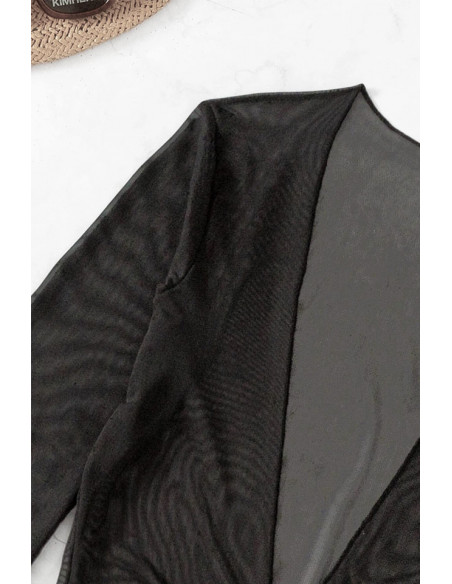 Costum de baie trei piese, cupe triunghiulare, sold inalt si rochita decoltata