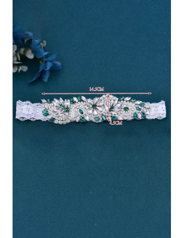 Jartiera pentru mireasa, medalion masiv floral, cusut cu cristale bicolore, perle si margele, pe dantela elastica ingusta
