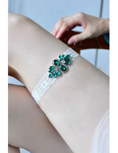 Jartiera pentru mireasa, medalion mic floral, cusut cu cristale bicolore, pe dantela elastica ingusta 2