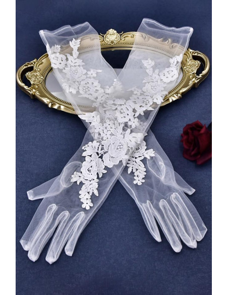 Manusi pentru mireasa lungi, din tulle, cu aplicatii din dantela florala