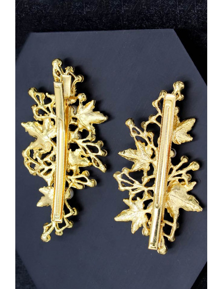 Set doua clame de par diferite, frunze metalice de artar cu perle si cristale