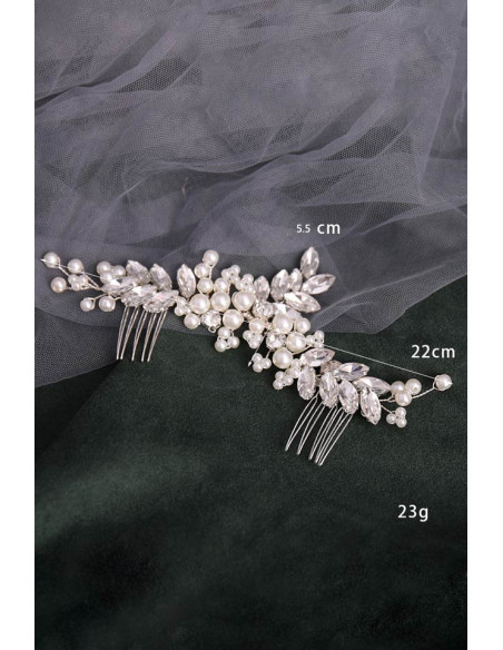 Accesoriu de par pentru mirese, model cu perle si cristale ascutite, si doi piepteni