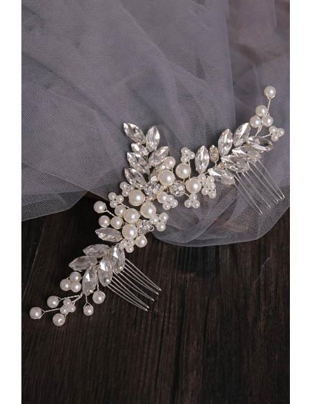 Accesoriu de par pentru mirese, model cu perle si cristale ascutite, si doi piepteni